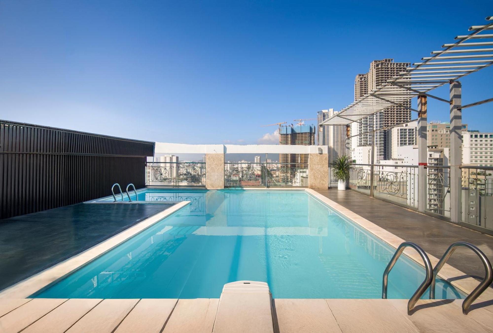 Hotel Pha Le 4*